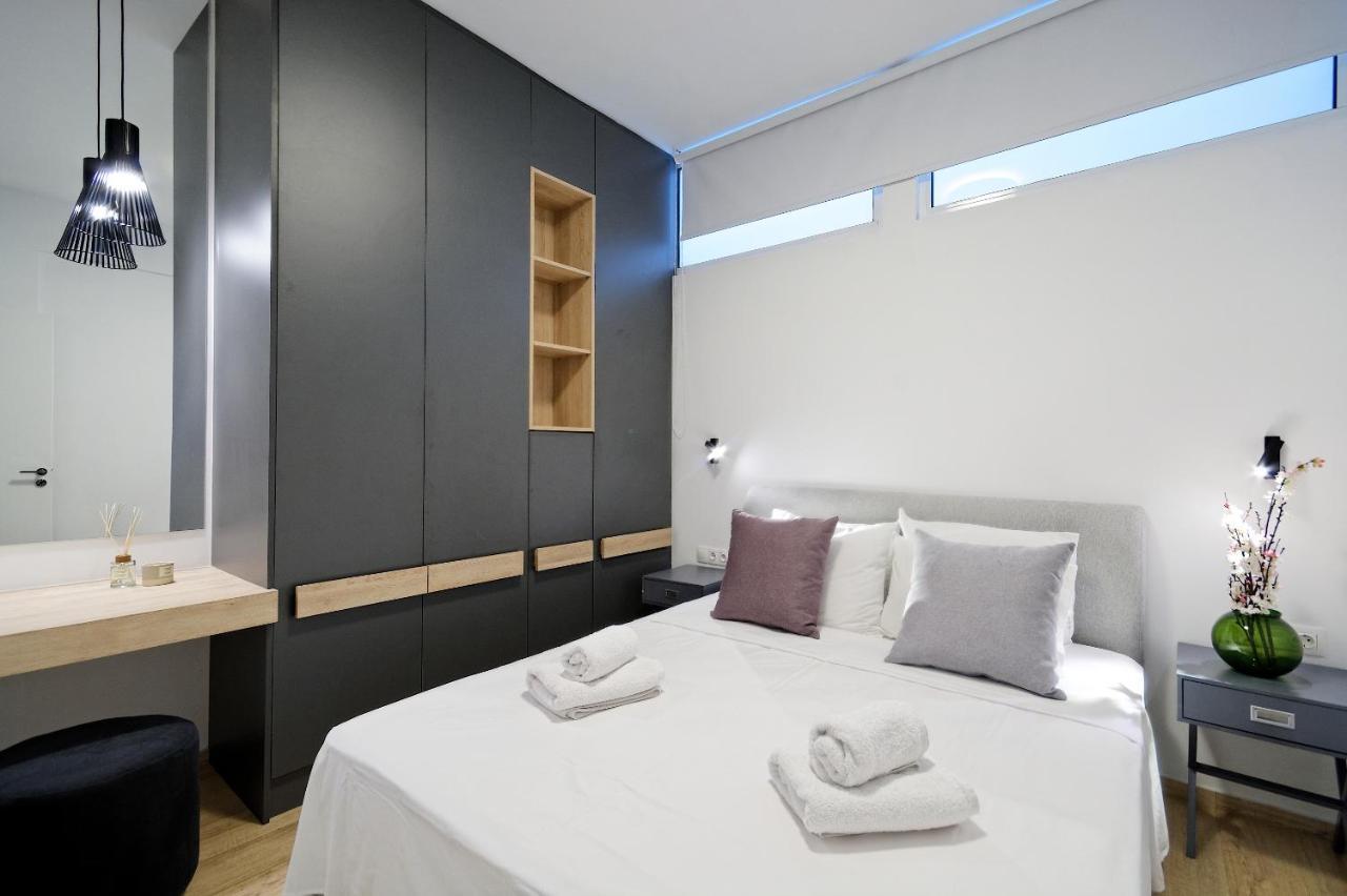 Elegant Big Apartment In Athens Center With Balcony Exterior photo